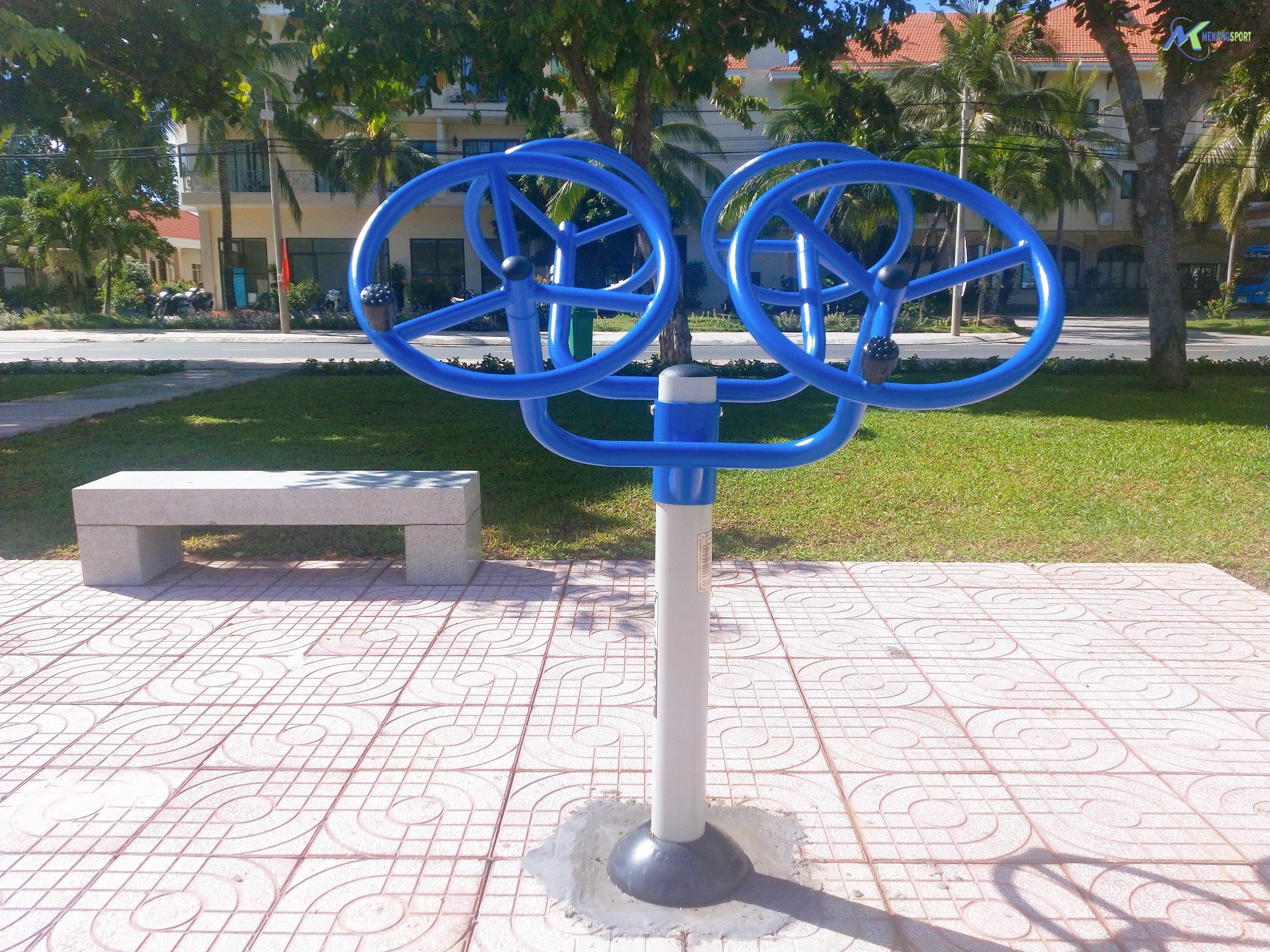 du-an-cong-vien-khu-dan-cu-vung-tau-hanh-trinh-toi-yeu-to-quoc-mang-cong-trinh-may-tap-the-thao-den-con-dao-10