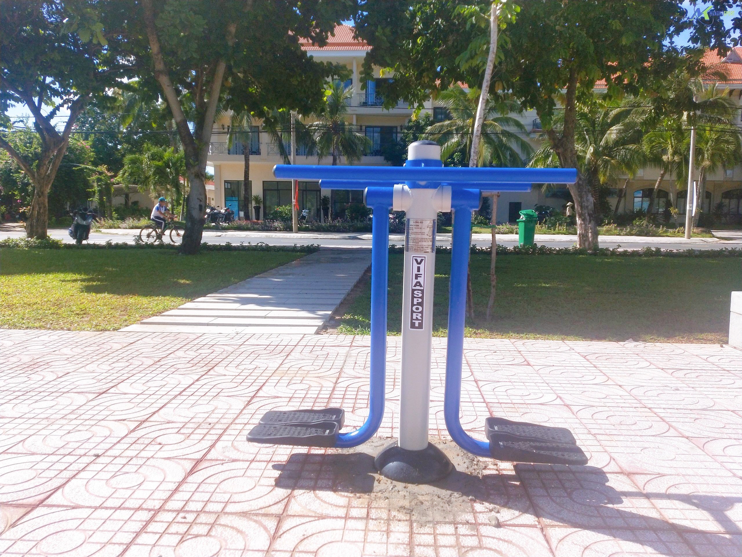 du-an-cong-vien-khu-dan-cu-vung-tau-hanh-trinh-toi-yeu-to-quoc-mang-cong-trinh-may-tap-the-thao-den-con-dao-2