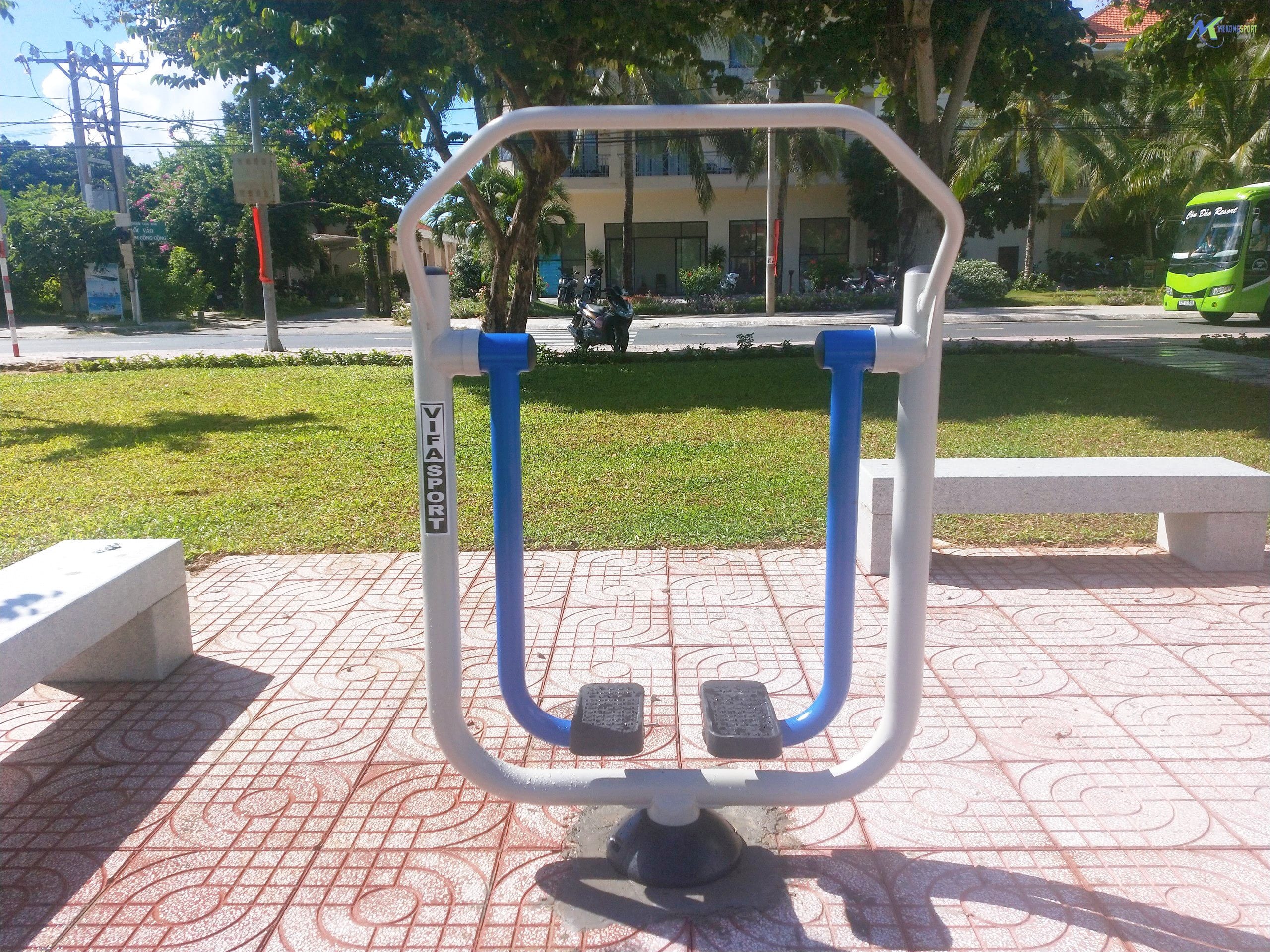 du-an-cong-vien-khu-dan-cu-vung-tau-hanh-trinh-toi-yeu-to-quoc-mang-cong-trinh-may-tap-the-thao-den-con-dao-3