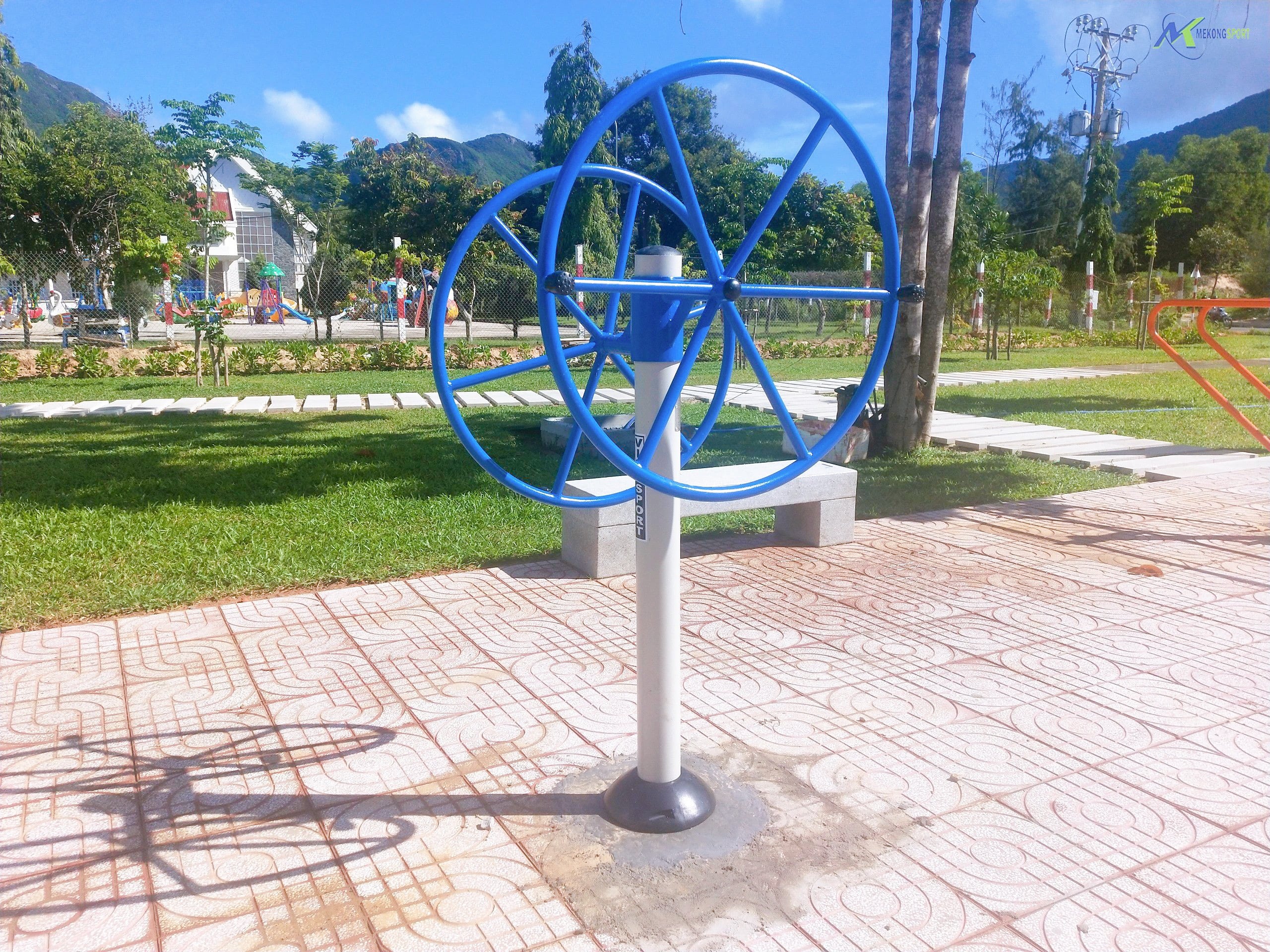 du-an-cong-vien-khu-dan-cu-vung-tau-hanh-trinh-toi-yeu-to-quoc-mang-cong-trinh-may-tap-the-thao-den-con-dao-8