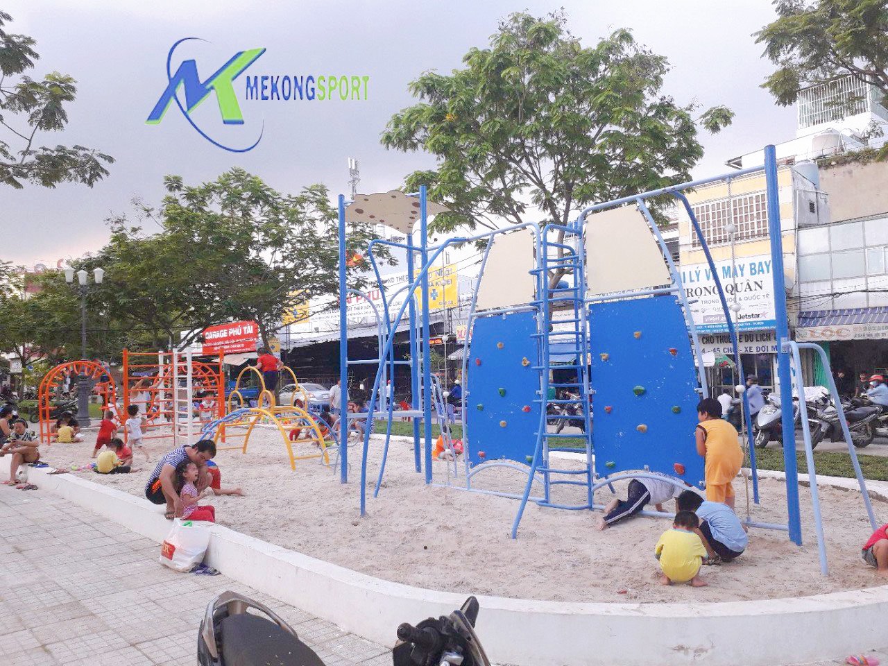 Cụm vận động liên hoàn - Tiếng sóng 5 z5232174344957 d0a7145e09bf668d87f3129bc879a3f8