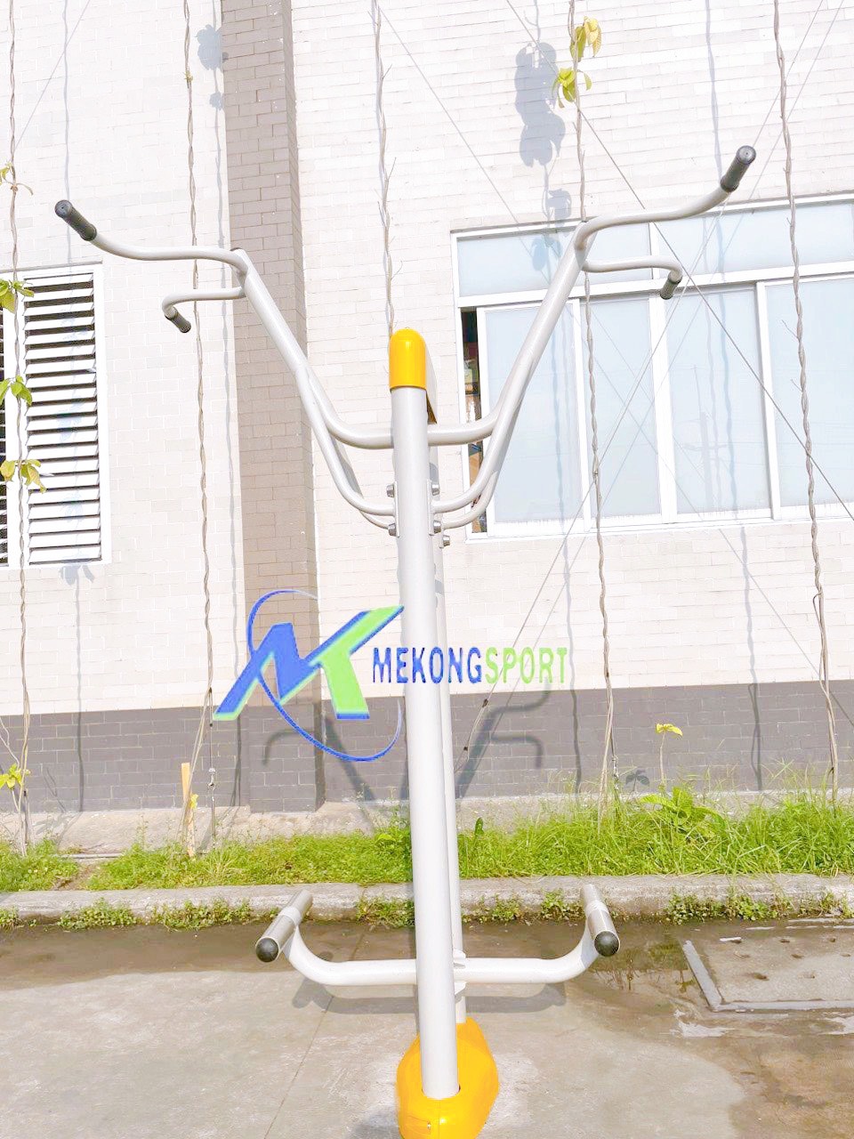 Thiết bị tập xà đơn 2 z5237874665991 ff57e61ee60f4584eaac5e66fae79c29