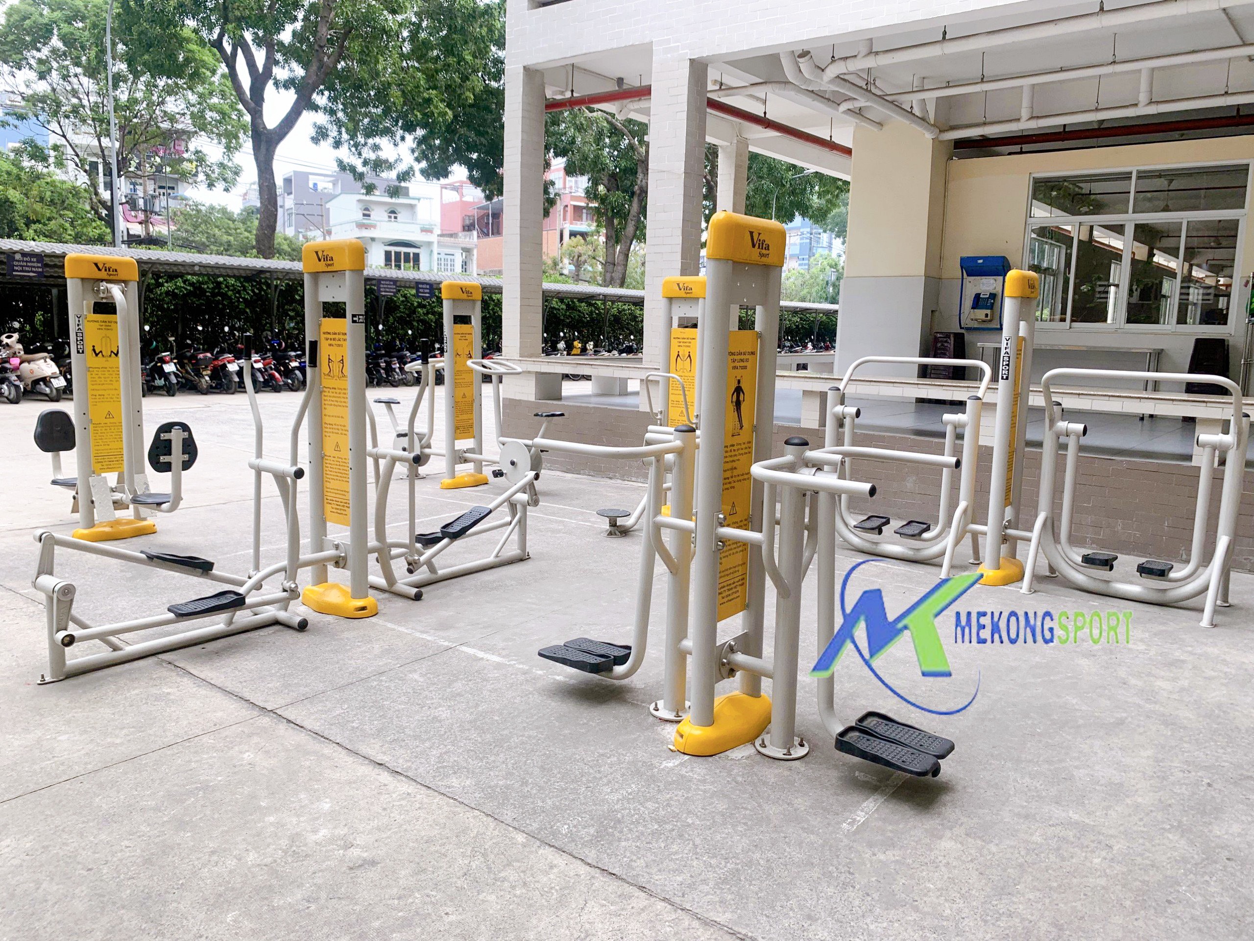 z5237933277880 c665eef7f0742b920cf94f2a3a01d305