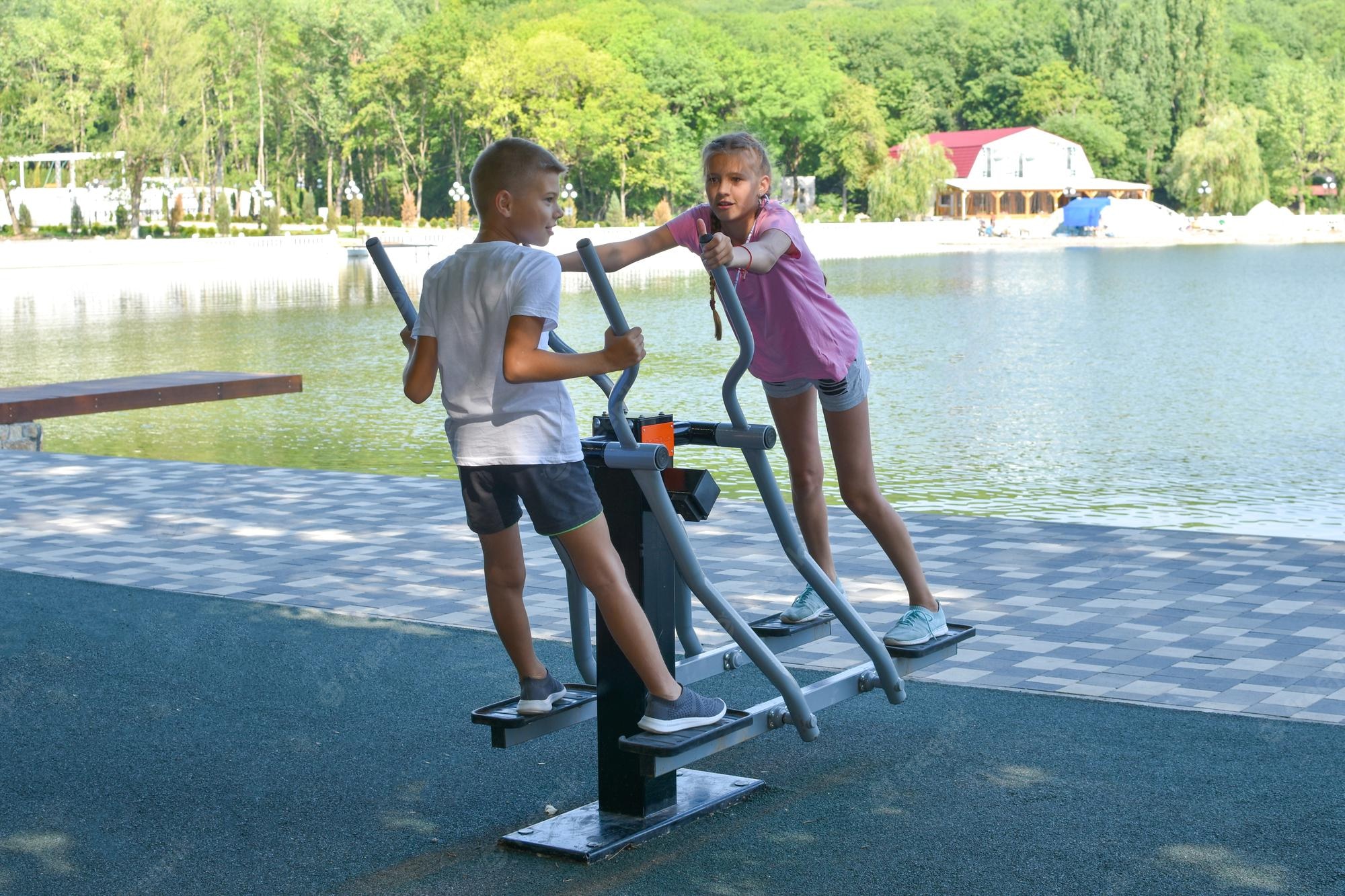 thiết bị thể thao trường học