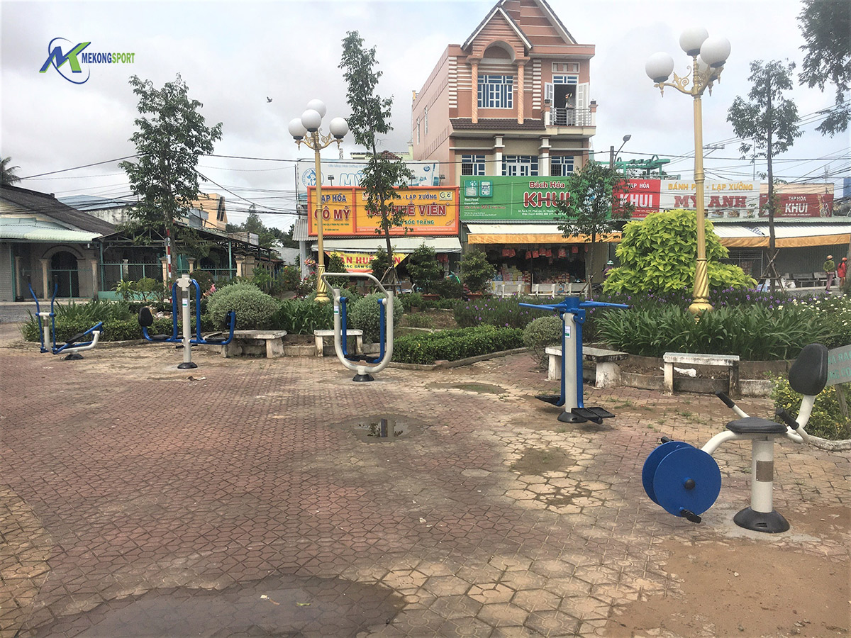 thiet bi tap cong vien soc trang lap dat boi mekongsport 9