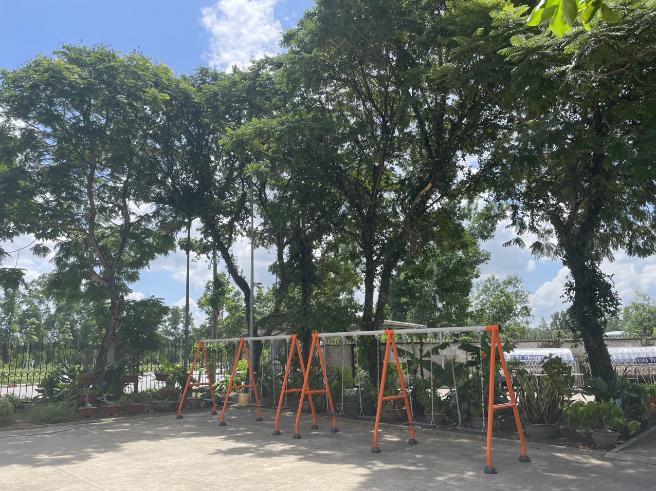 xich du lien hoan 4 ghe 1