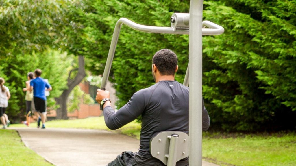 3 lưu ý khi thiết kế, lắp đặt dụng cụ thể thao ngoài trời