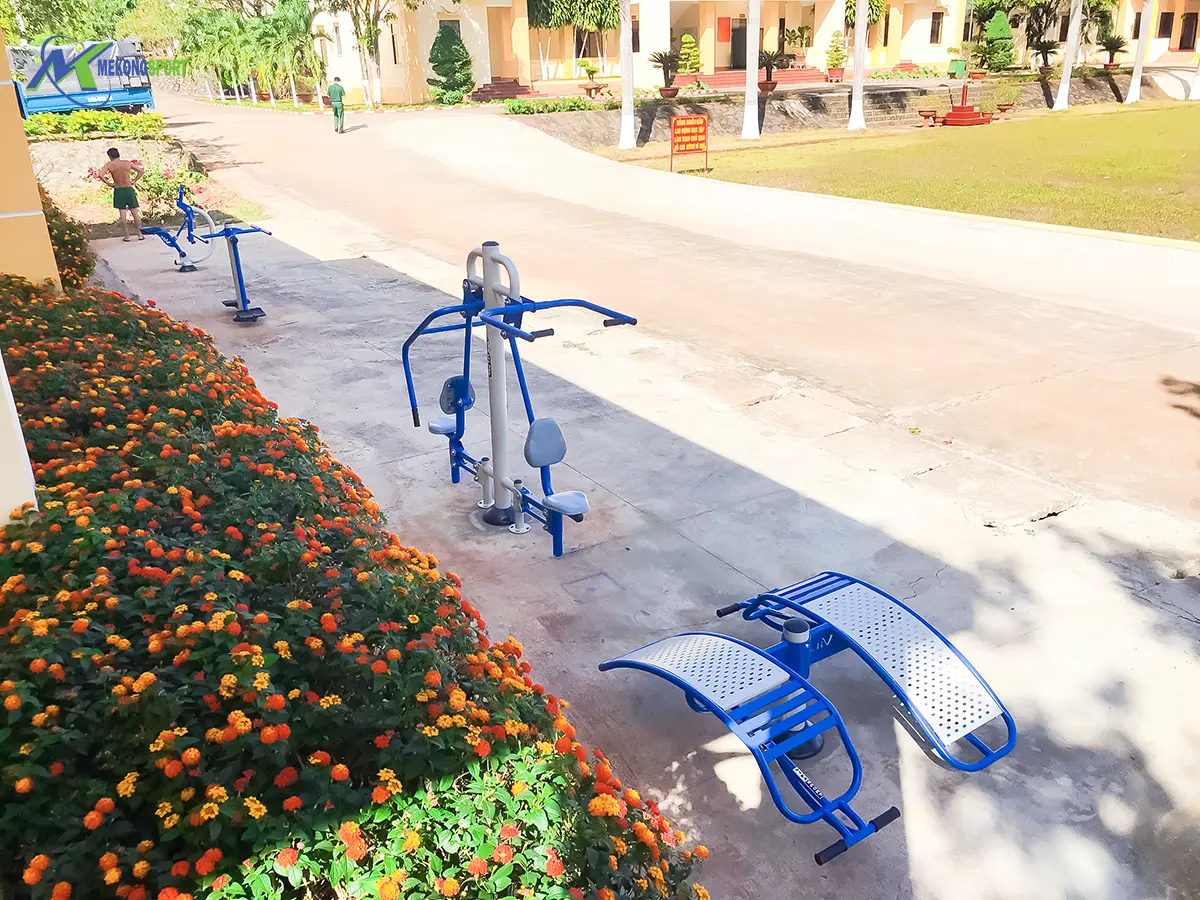 4 tiêu chí lựa chọn lắp đặt đồ tập thể dục ngoài trời trong quân đội