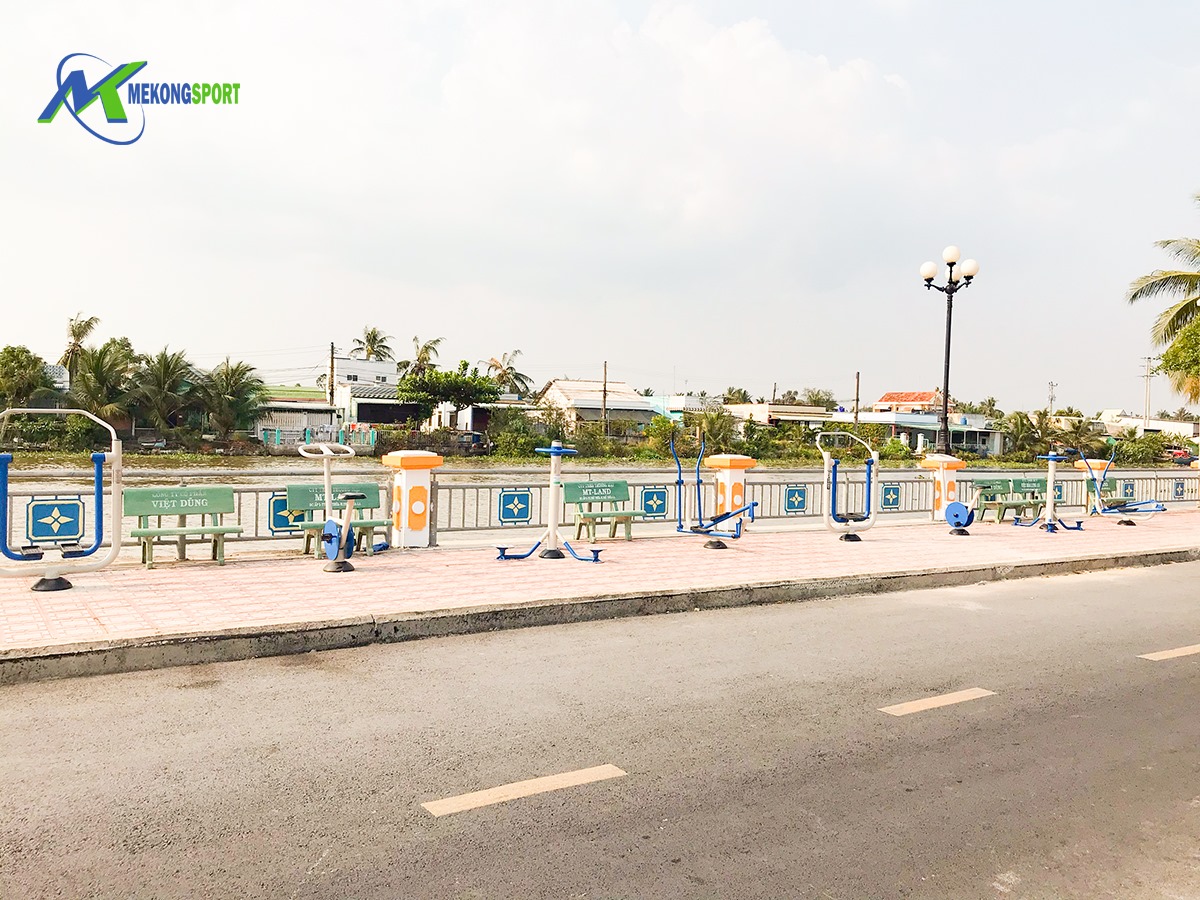 Dụng cụ thể thao ngoài trời có tác dụng gì? Tác động lên nhóm cơ nào? 7 nơi bán dụng cụ thể dục ngoài trời