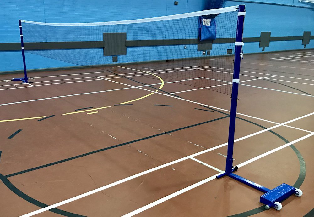 gợi ý xây sân cầu lông trong nhà