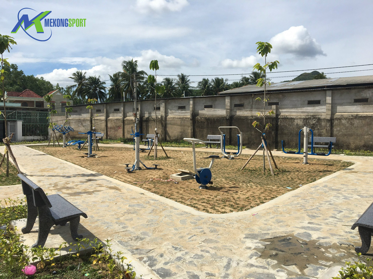 Nha Trang - Trang bị dụng cụ tập thể thao ngoài trời - Khu vui chơi trẻ em tại trung tâm văn hoá thể thao xã Vĩnh Lương 4 nha trang trang bi dung cu tap the thao ngoai troi khu vui choi tre em tai trung tam van hoa the thao xa vinh luong 4