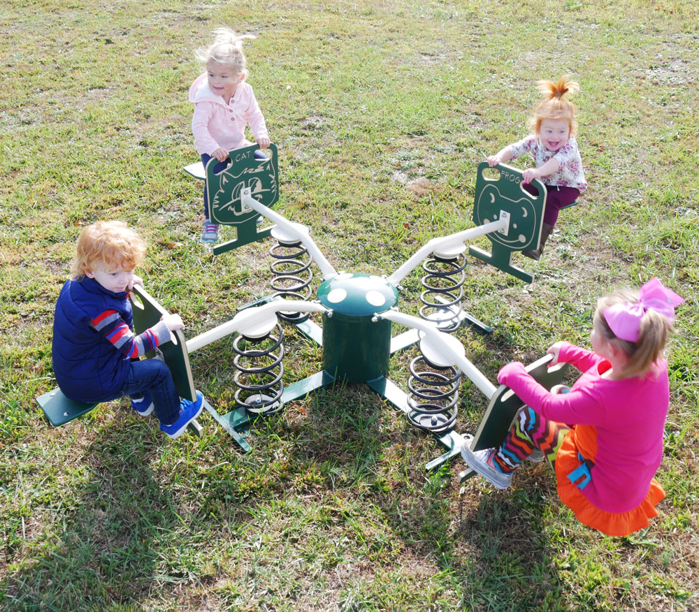 thiết bị vận động trẻ em