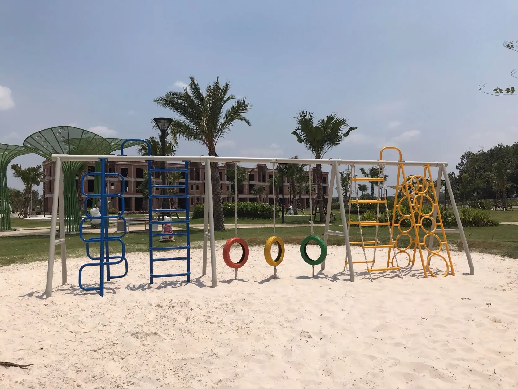 tổng hợp các thiết bị sân chơi trẻ em mekongsport