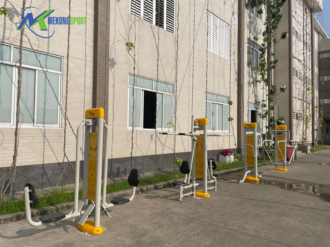 TPHCM: Trường Nguyễn Khuyến trang bị dòng thiết bị tập thể dục cao cấp ngoài trời