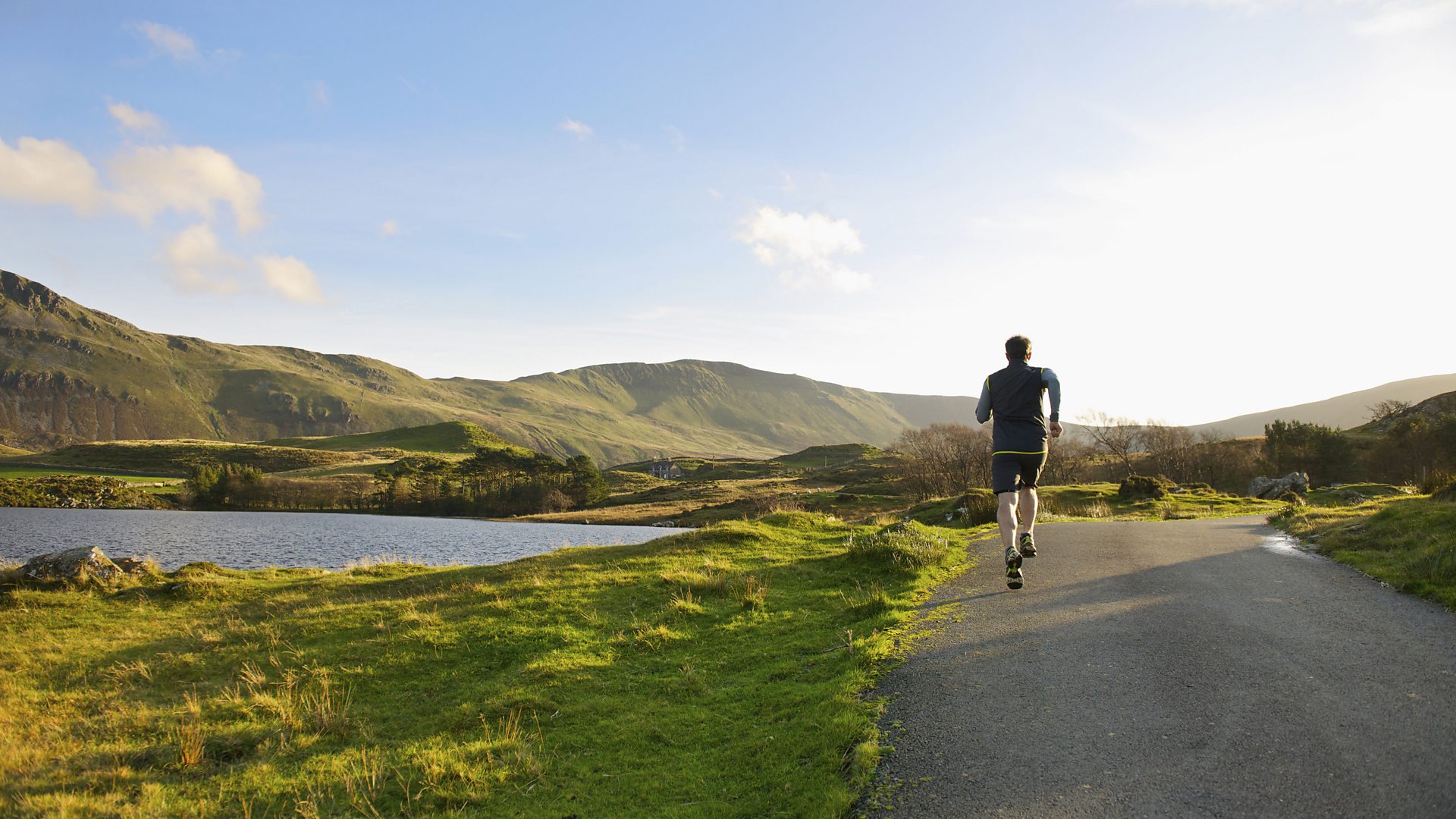 Chạy bộ phát triển nhóm cơ nào