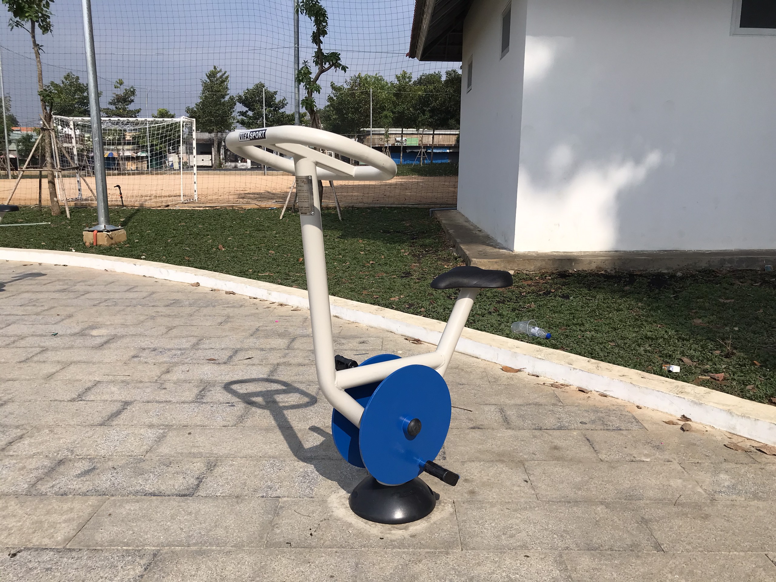 Tác dụng của dụng cụ tập thể dục ngoài trời cho dân văn phòng