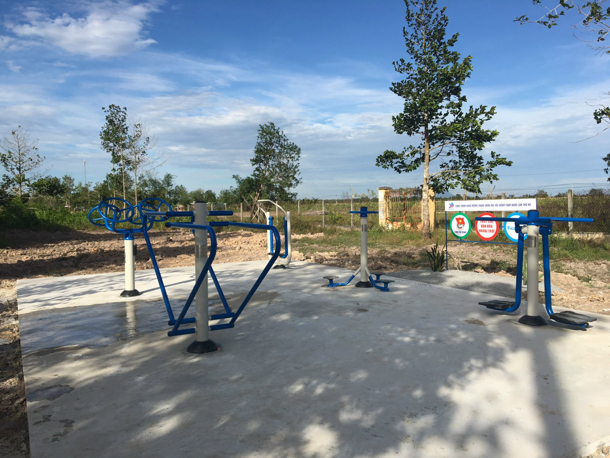 Tác dụng của thiết bị thể dục ngoài trời cho phụ nữ