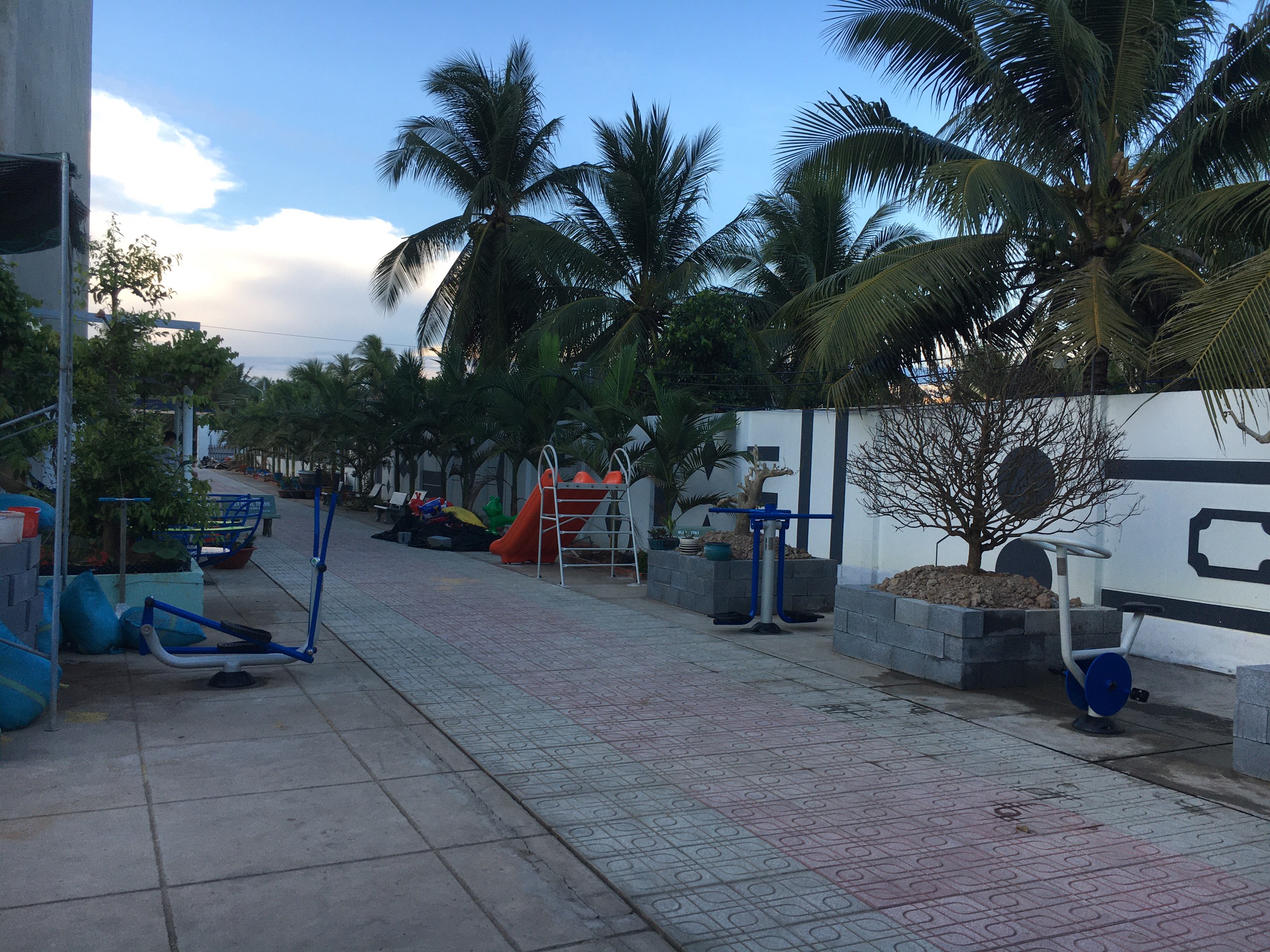 Vai trò của các dụng cụ thể dục ngoài trời trong phát triển đô thị