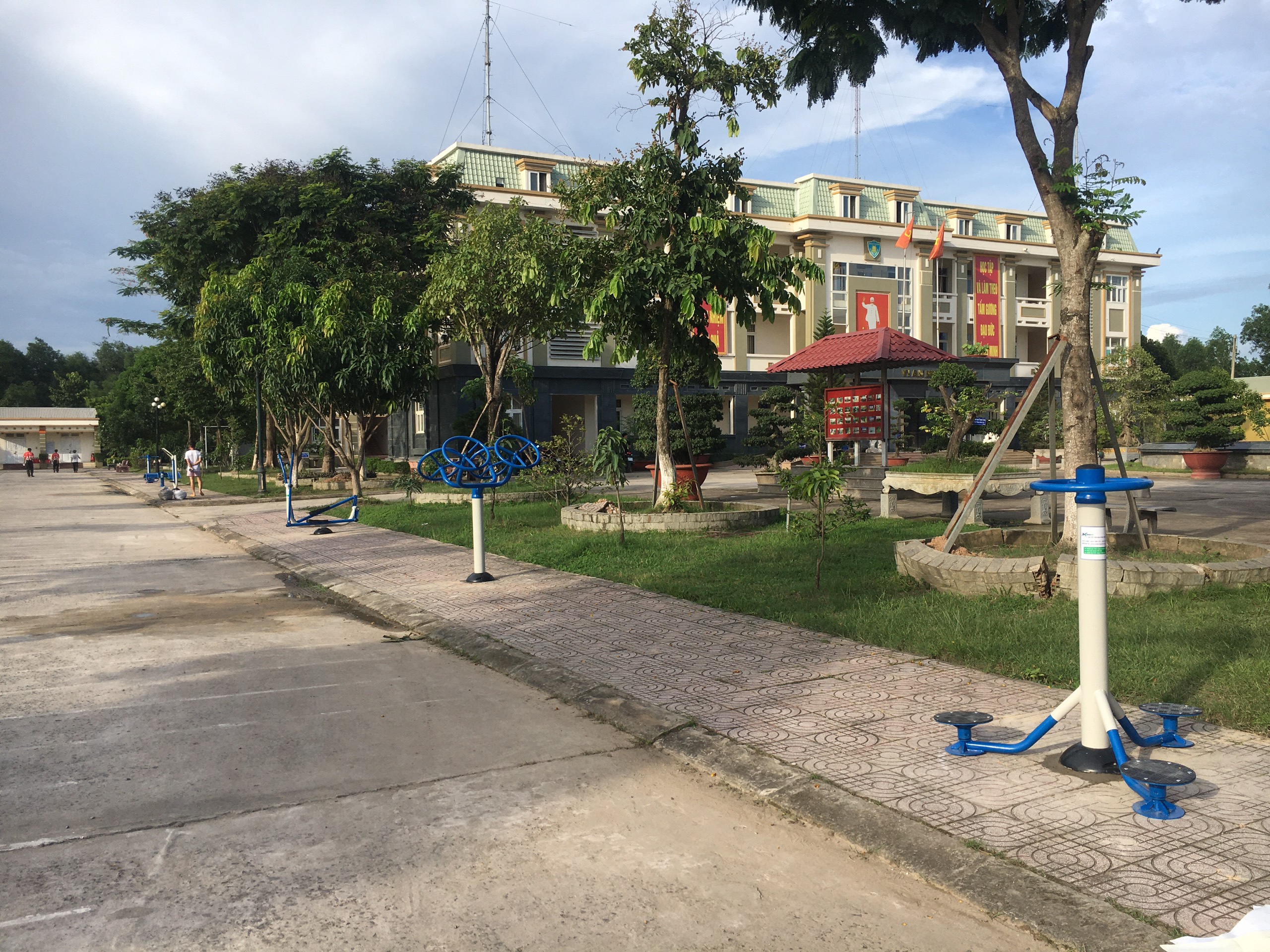 Vai trò của các dụng cụ thể dục ngoài trời trong phát triển đô thị