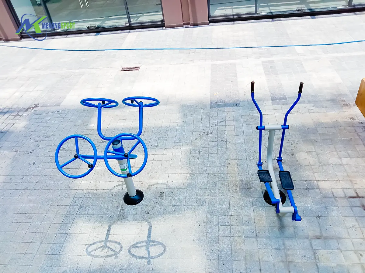 8 bộ thể dục ngoài trời cho dự an công