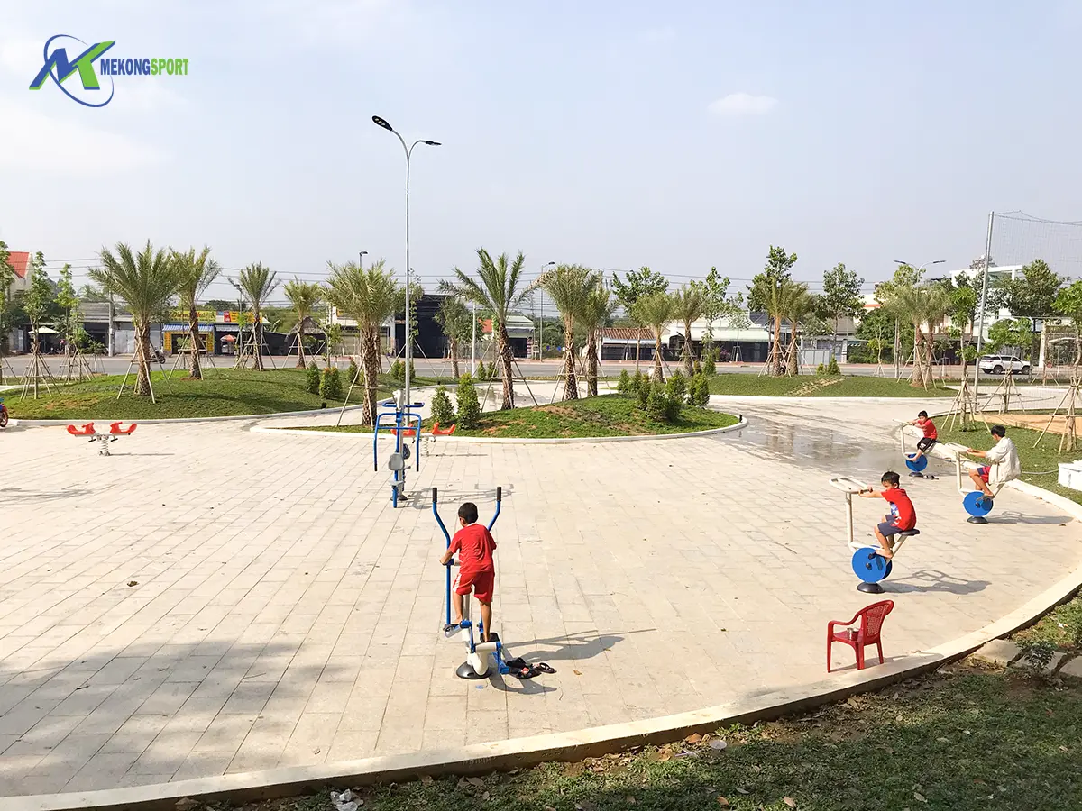 Các thiết bị tập thể dục công viên phổ biến nhất 2024 1 Các thiết bị thể dục công viên phổ biến 2024