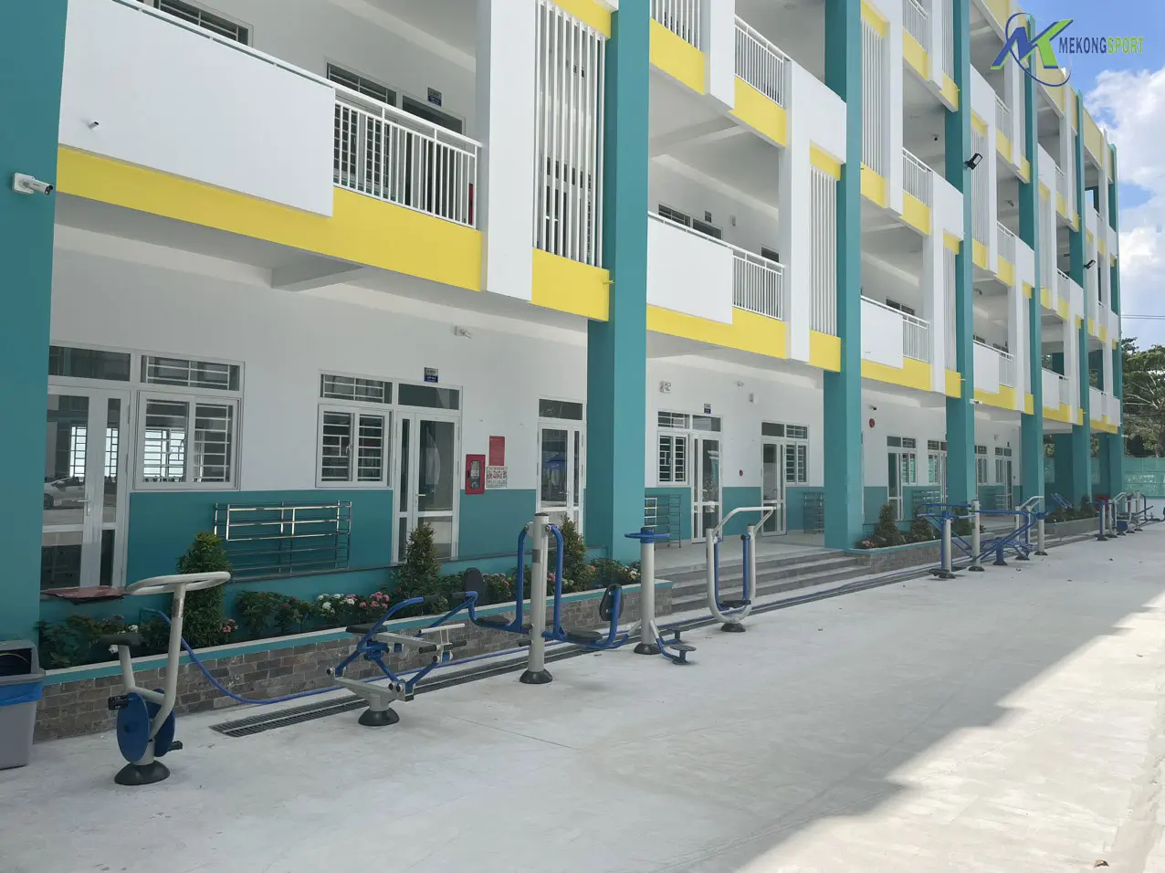 Nên lắp dụng cụ thể dục ngoài trời ở đâu? 4 Nên lắp đặt dụng cụ tập thể dục ngoài trời ở đâu