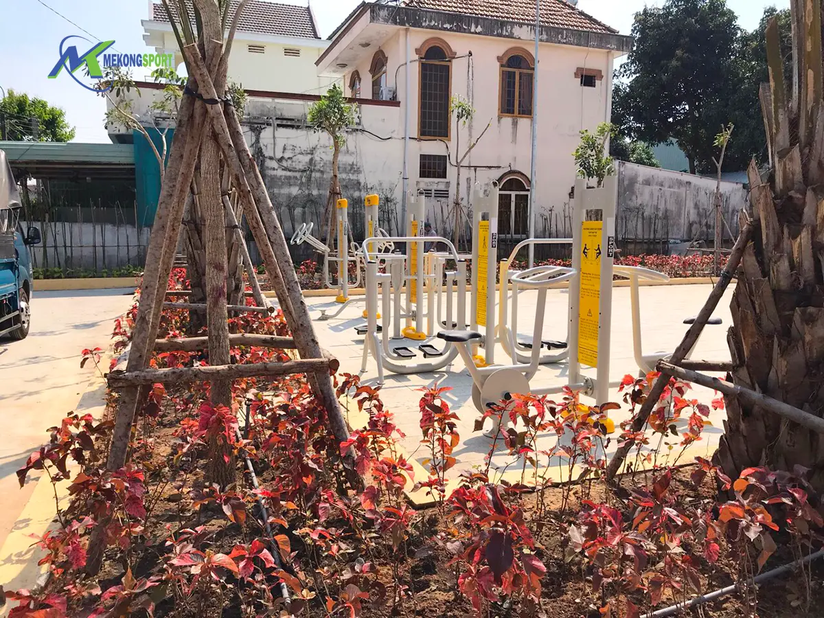 Nên lắp dụng cụ thể dục ngoài trời ở đâu? 1 Nên lắp thiết bị thể dục thể thao ngoài trời ở đâu