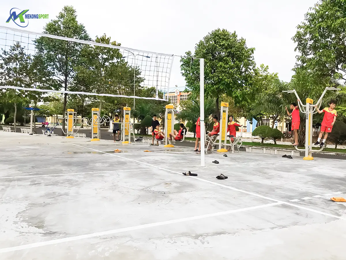 Nên lắp dụng cụ thể dục ngoài trời ở đâu? 8 Nên lắp thiết bị thể dục ngoài trời ở đâu