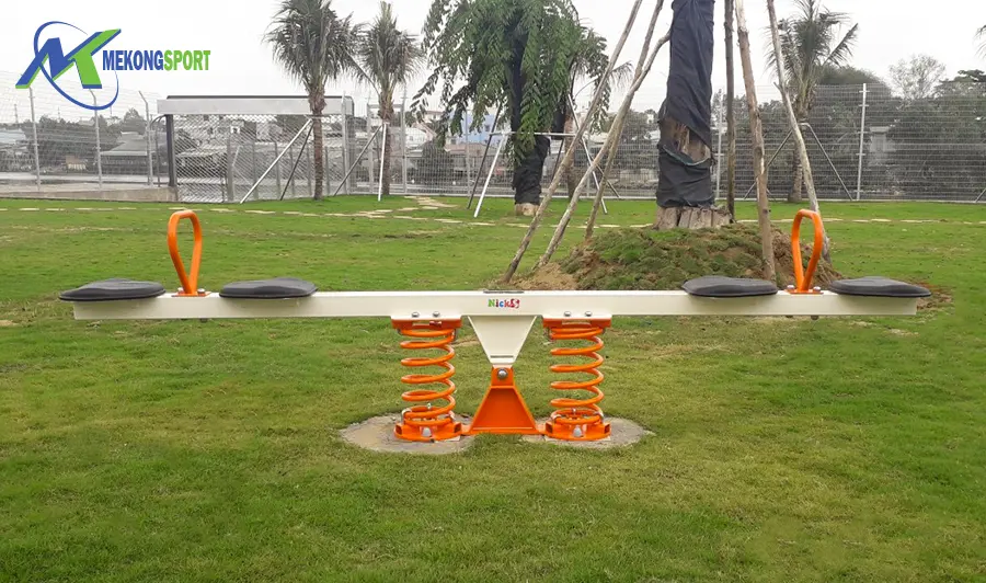 top 6 đồ chơi vận động cho bé