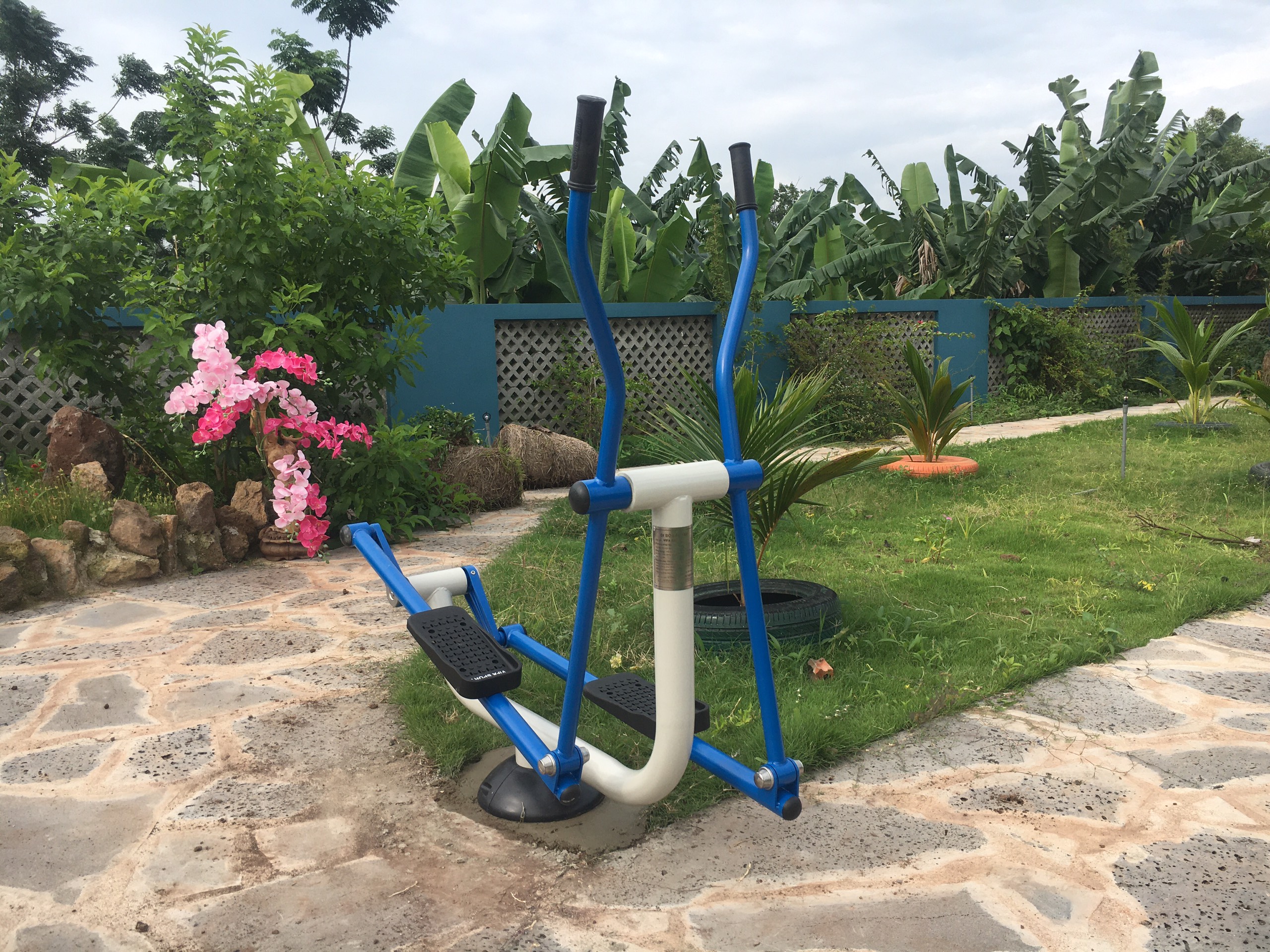 Kích thước máy tập thể dục trong công viên