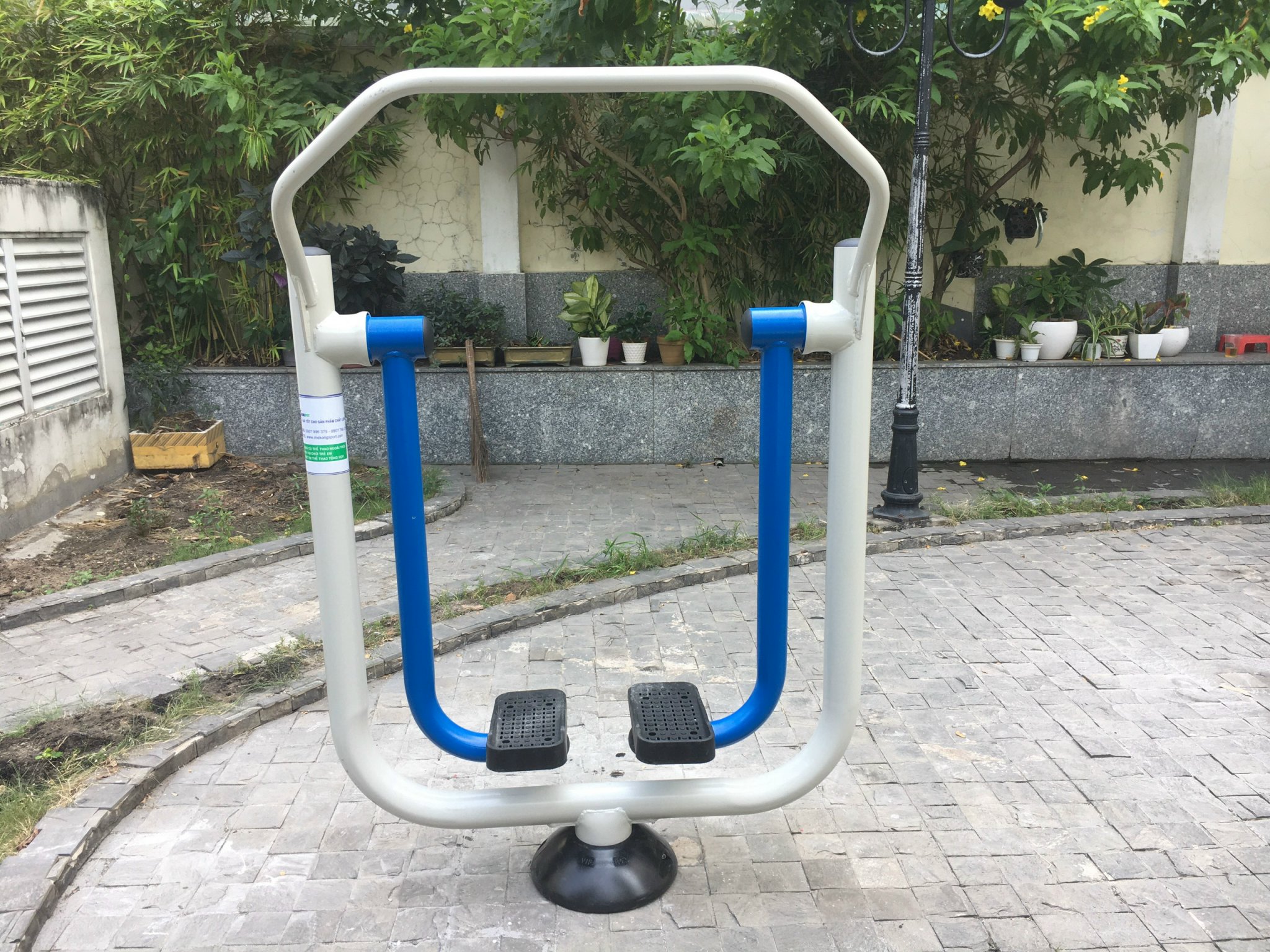 Máy tập thể dục toàn thân phù hợp lắp đặt ngoài trời cho nhu cầu tập Gym 