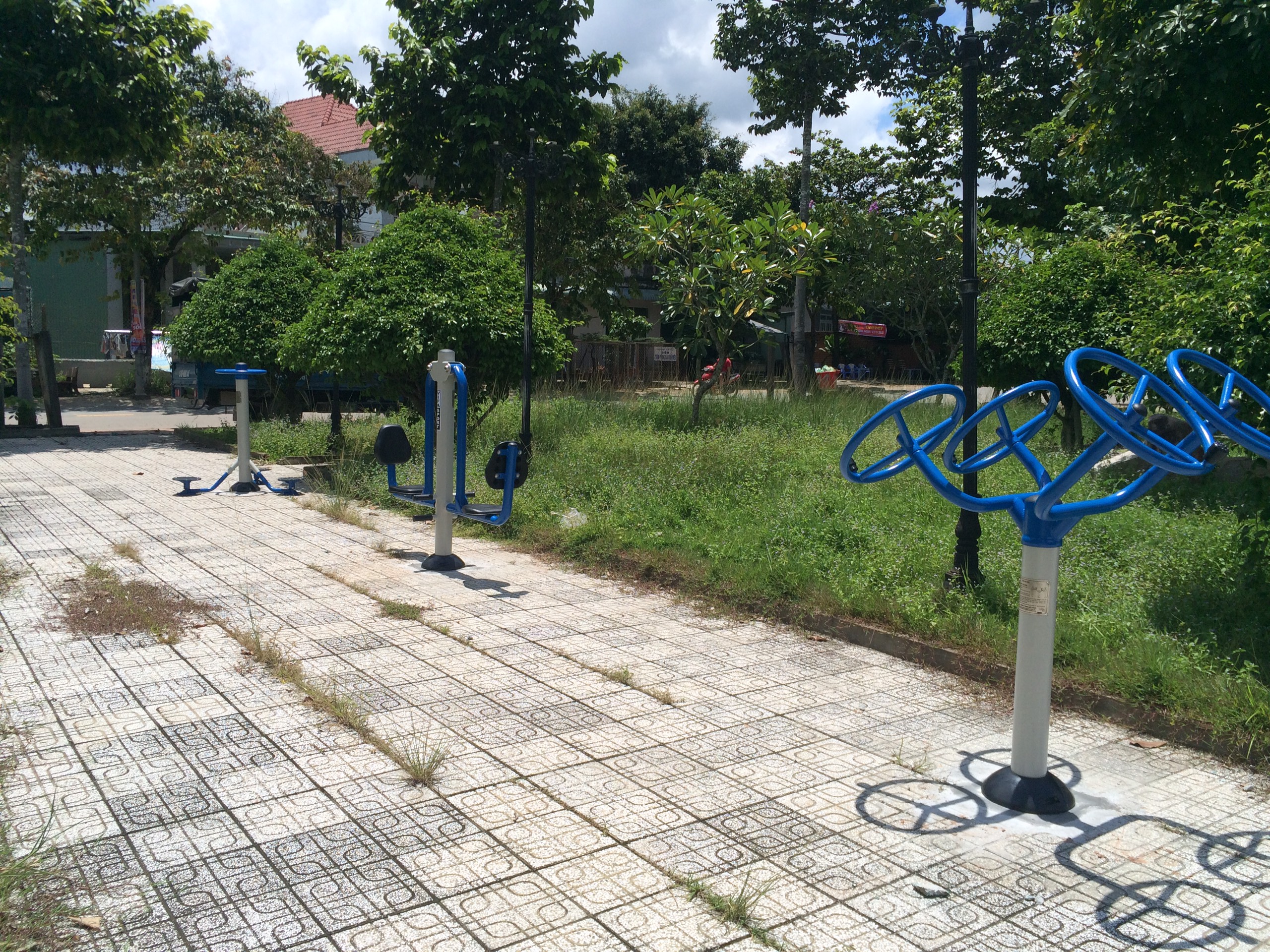 7 lưu ý khi thi công và lắp đặt máy tập thể dục công viên 3 7 lưu ý khi lắp máy tập công viên