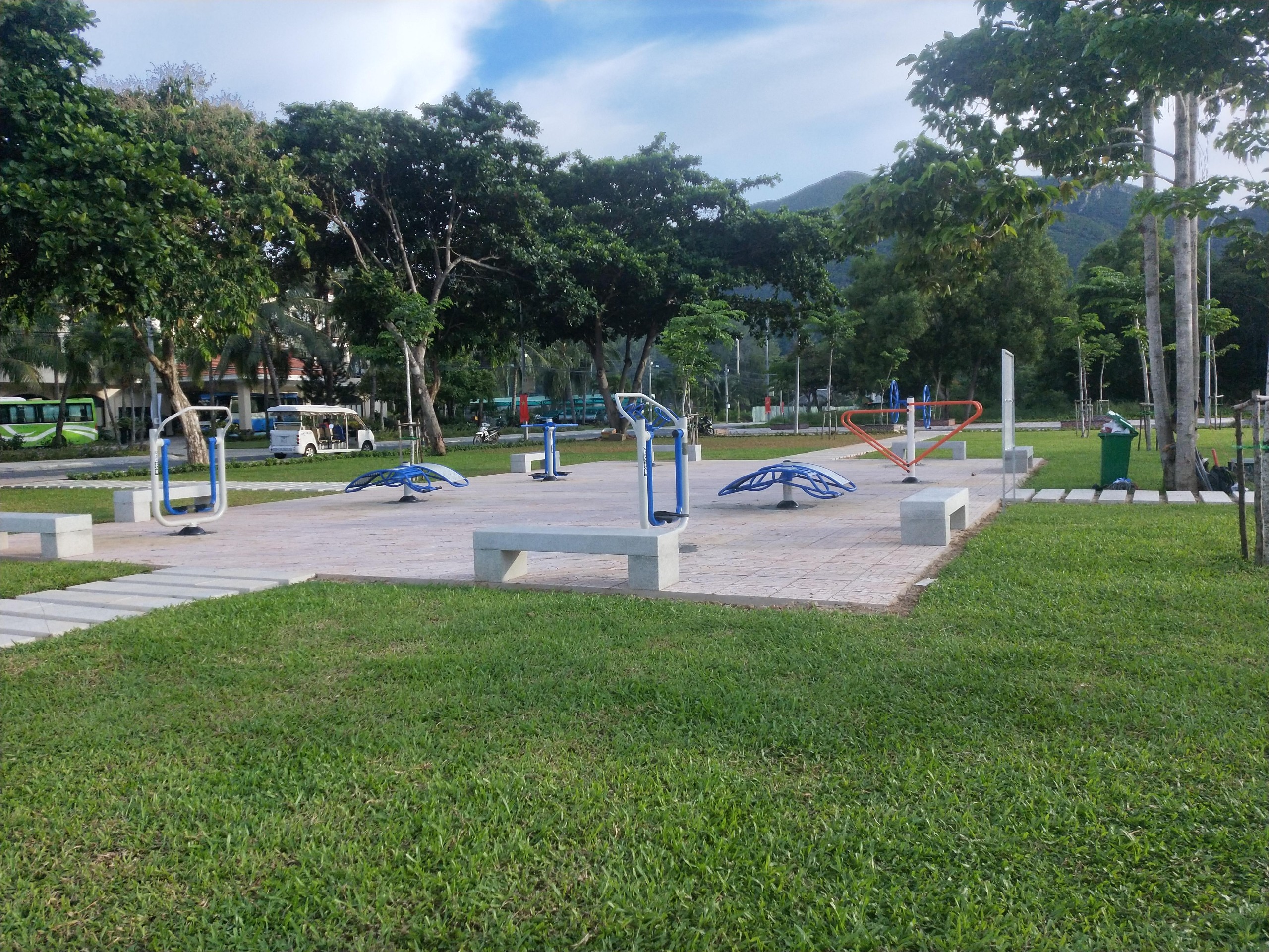 7 lưu ý khi thi công và lắp đặt máy tập thể dục công viên 1 Lưu ý khi thi công và lắp đặt máy tập thể dục công viên