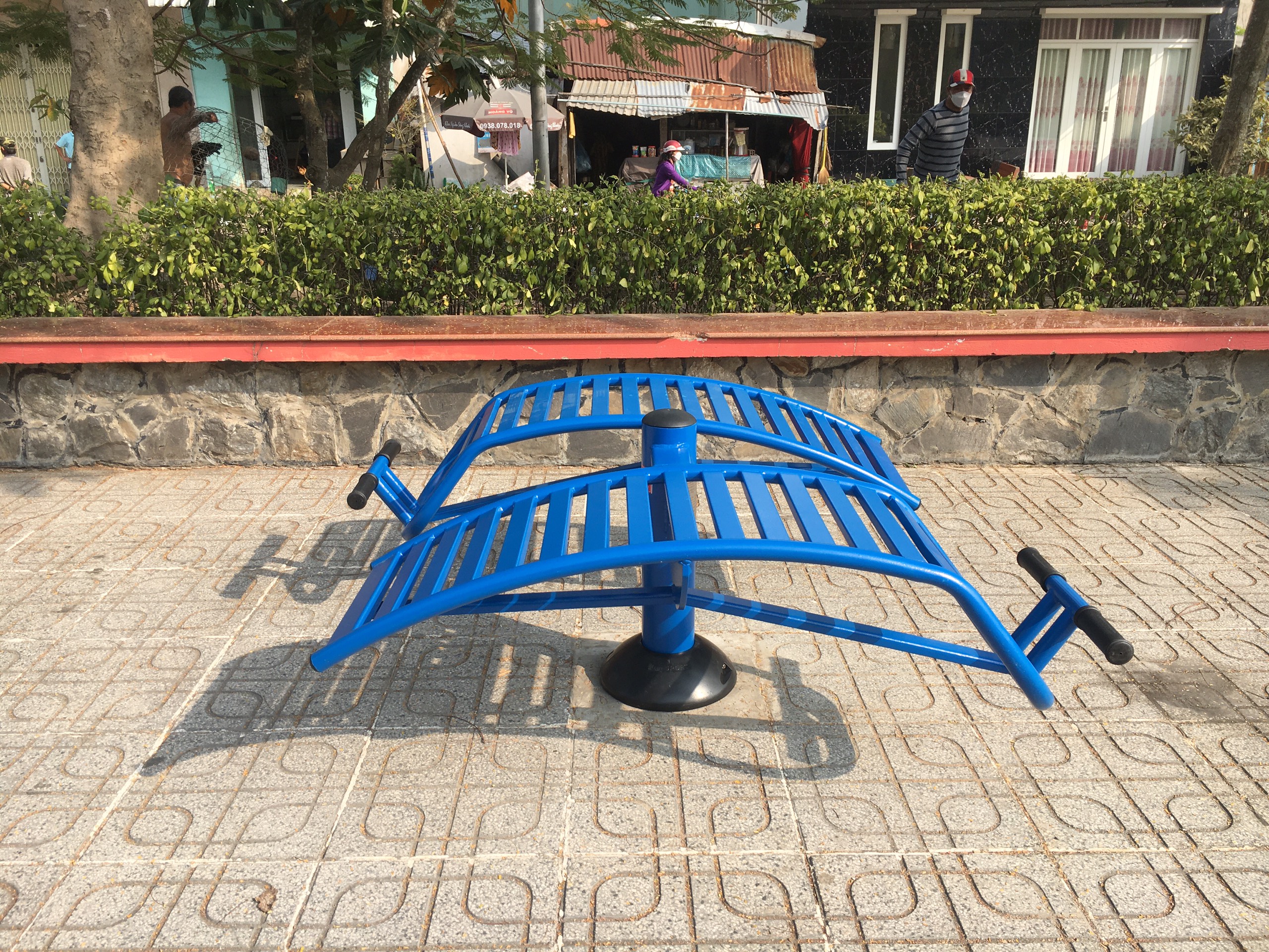 6 bộ dụng cụ thể dục ngoài trời phổ biến cho nhà văn hóa phường xã 