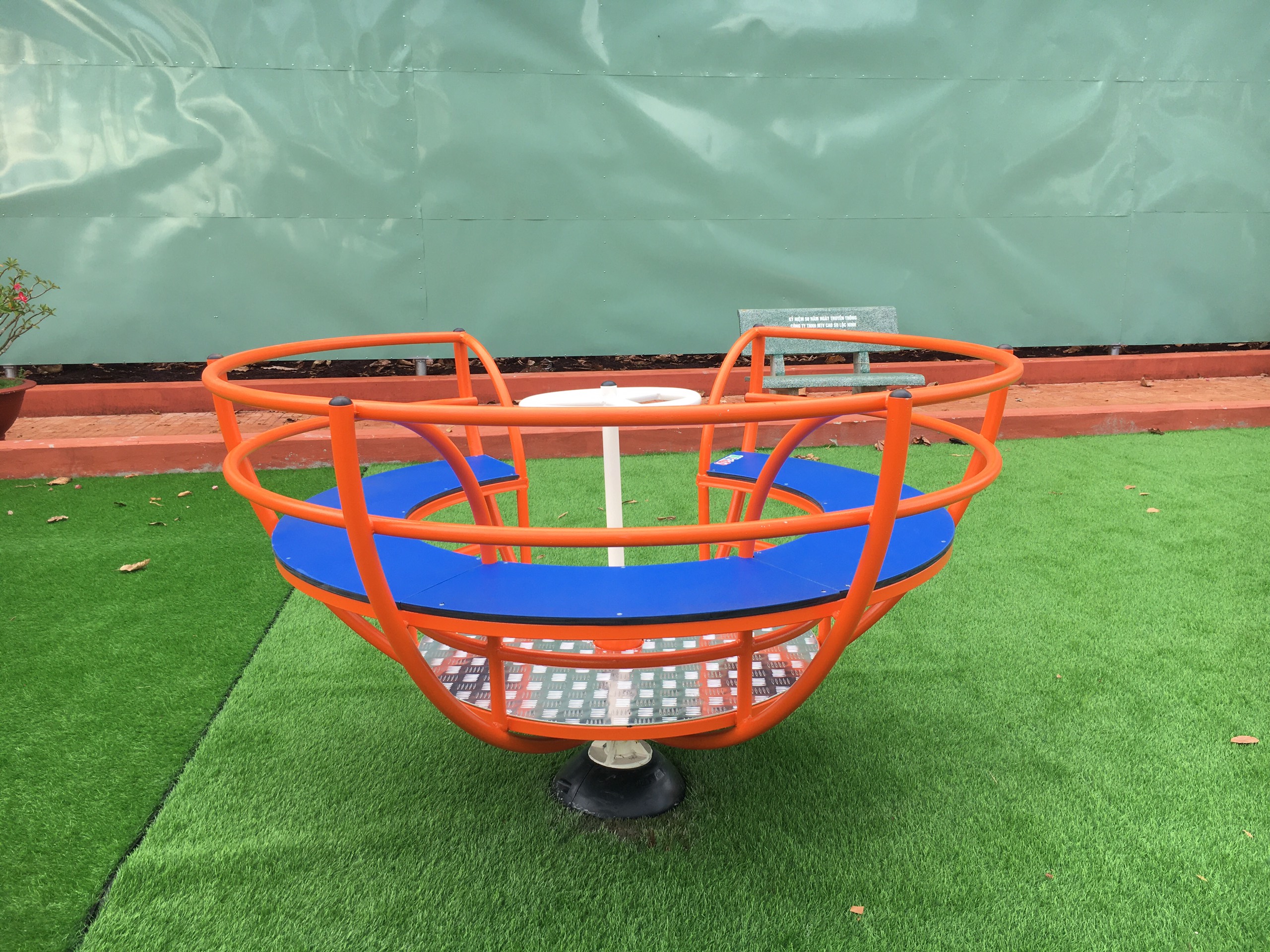 Top 8 bộ dụng cụ khu vui chơi trẻ em tốt nhất cho trường mầm non