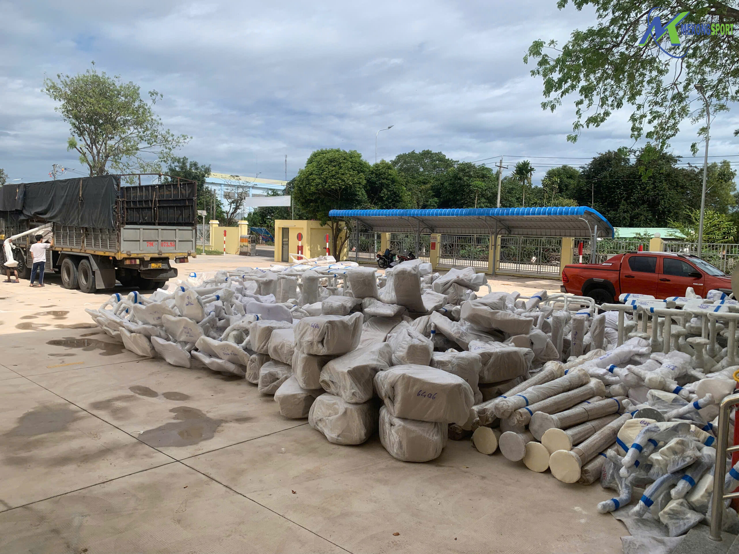 ĐỒNG NAI - GẦN 500 BỘ DỤNG CỤ TẬP THỂ DỤC CHO NGƯỜI LỚN VÀ TRÒ CHƠI TRẺ EM ĐƯỢC LẮP ĐẶT TẠI 90 ĐỊA ĐIỂM TRÊN ĐỊA BÀN HUYỆN VĨNH CỬU. 1 1 scaled