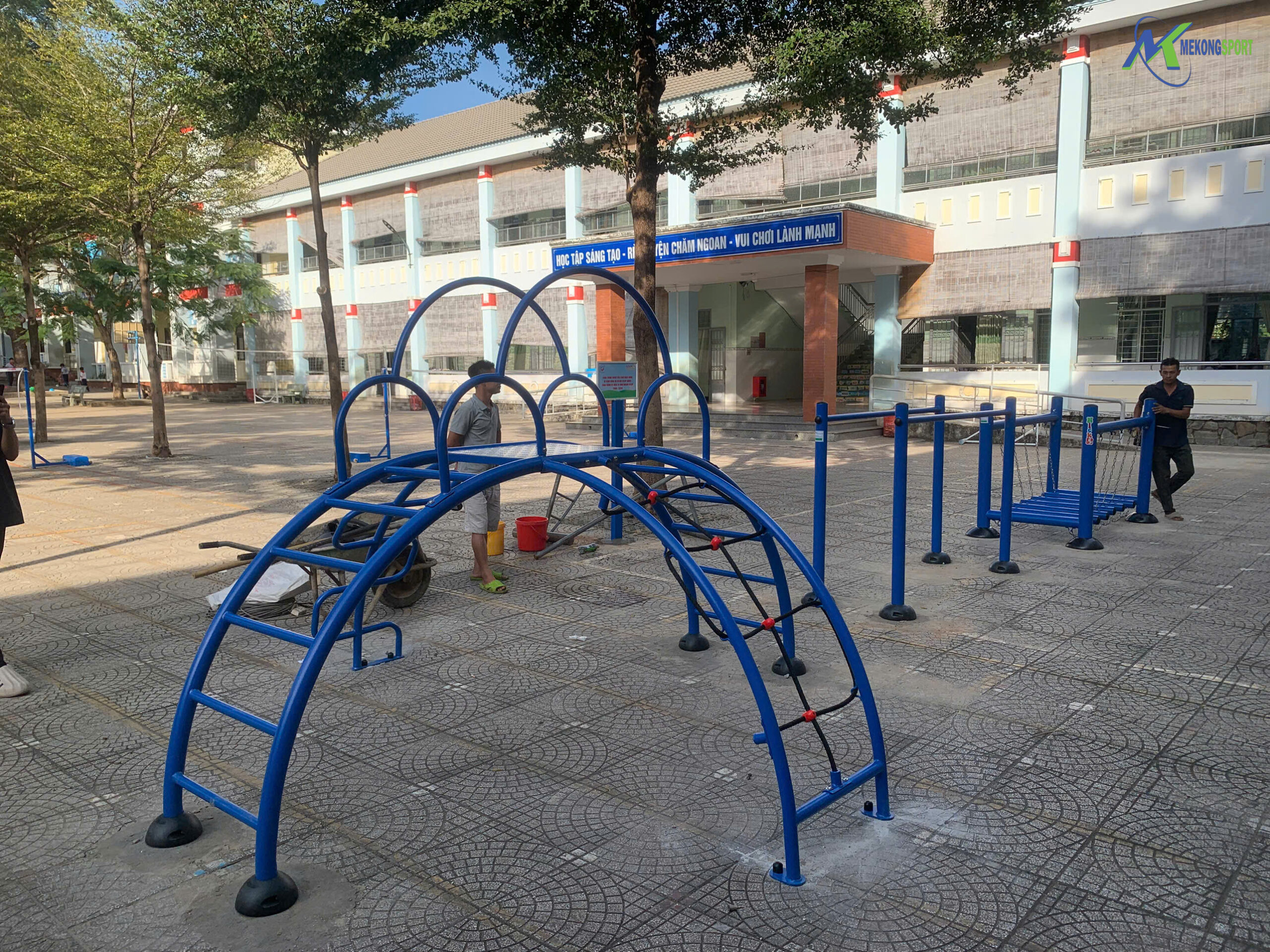 HÀNH TRÌNH CÙNG SAIGON CO.OP (CHUỖI SIÊU THỊ CO.OP MART) ĐƯA DỤNG CỤ THỂ THAO, TRÒ CHƠI TRẺ EM ĐẾN VỚI 13 TRƯỜNG HỌC TẠI 6 TỈNH THÀNH. 17 z6149988694790 83ebeb3bf4462aa08aa5d426113a106c scaled