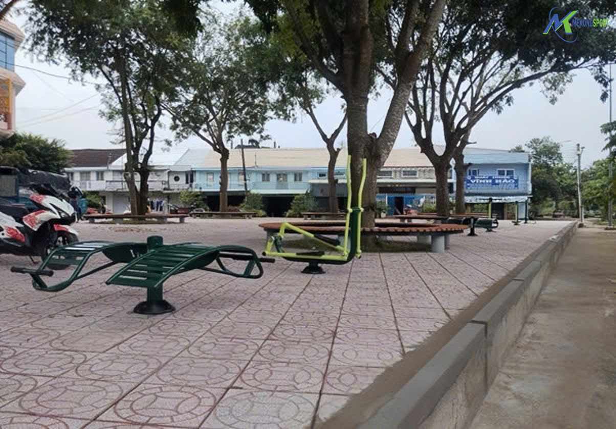 VĨNH LONG - LẮP ĐẶT DỤNG CỤ TẠI HUYỆN VŨNG LIÊM, LONG HỒ 2 z6444006120314 2cd8205fe96a04e5438cc9c59df1807c