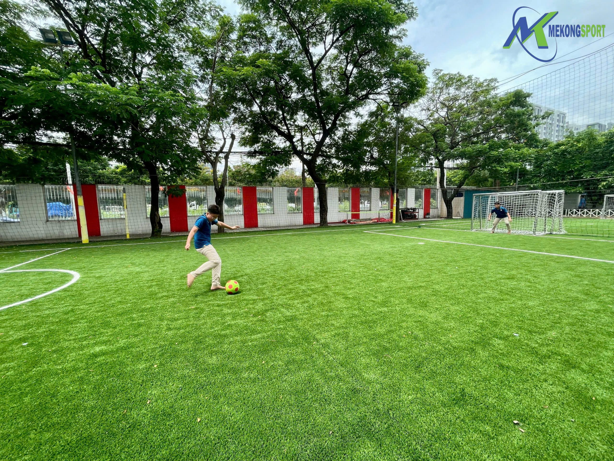 San co nhan tao.mekongsport7 scaled