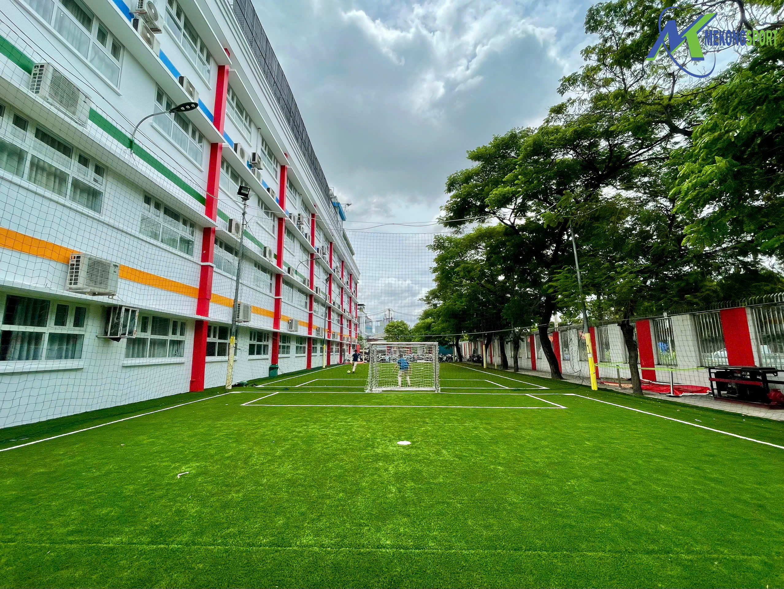 San co nhan tao.mekongsport8