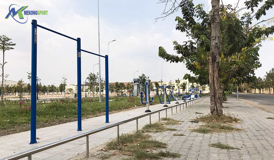 6yNz thiet bi the thao cong vien%209