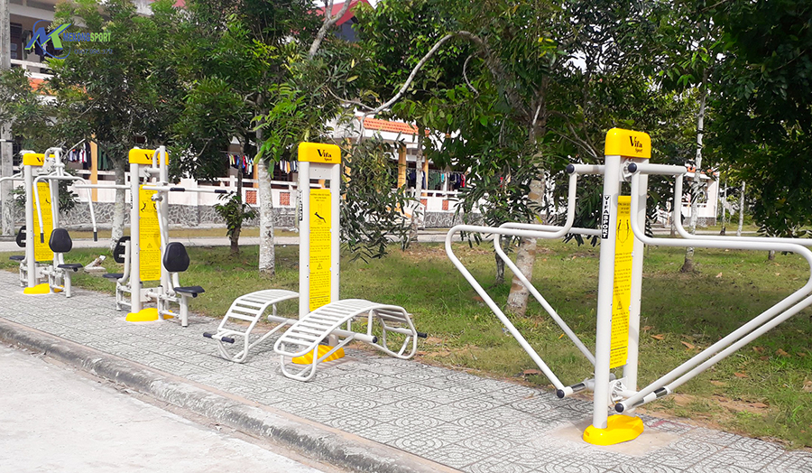 6zok may tap the thao cong vien 1