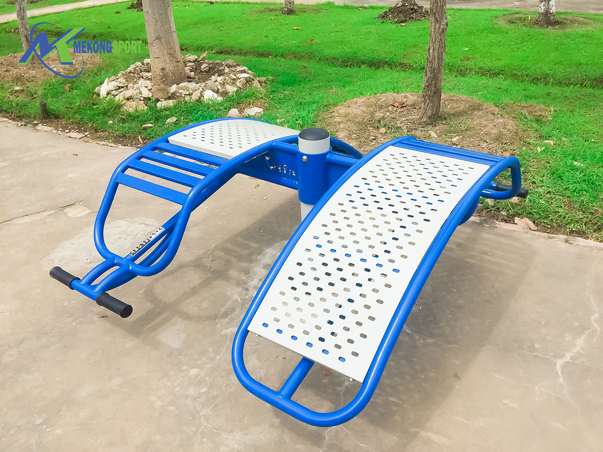 7cJU dung cu the thao cong vien