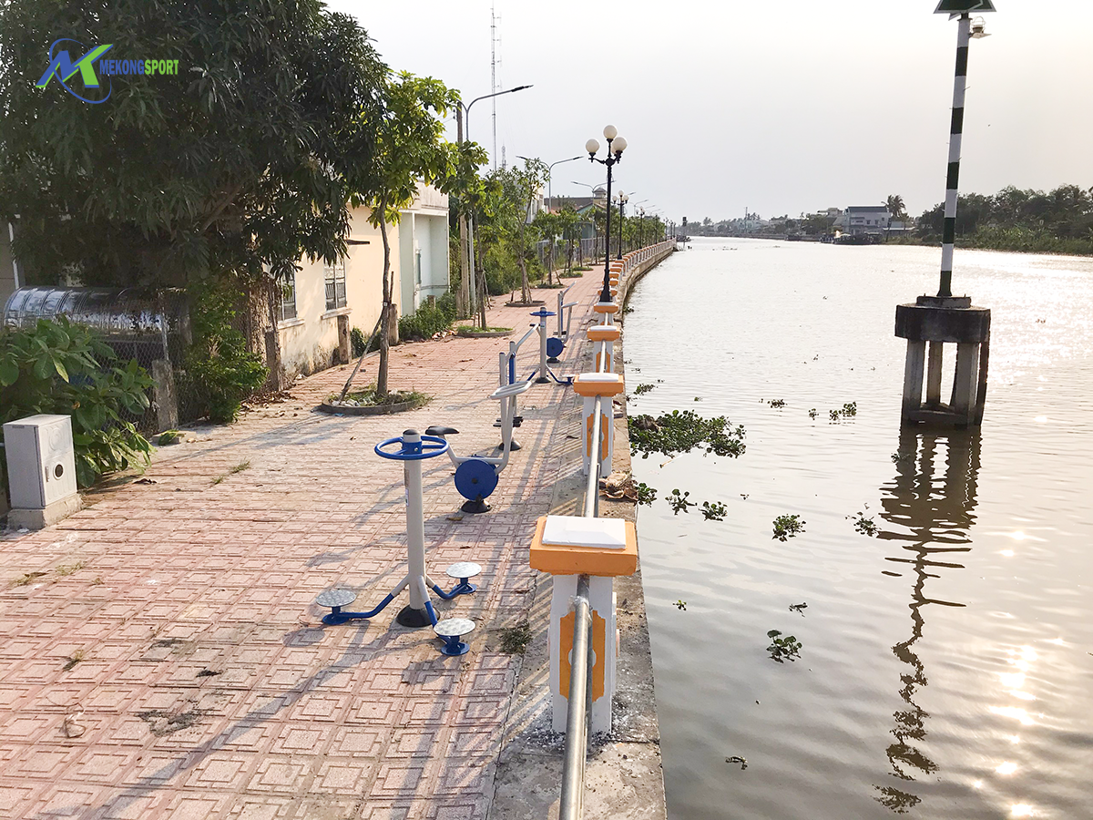 BNgq dung cu cong vien%2016