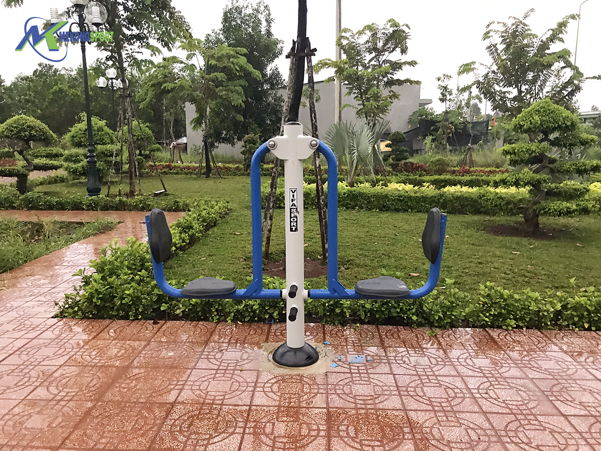 He5u may tap cong vien%204