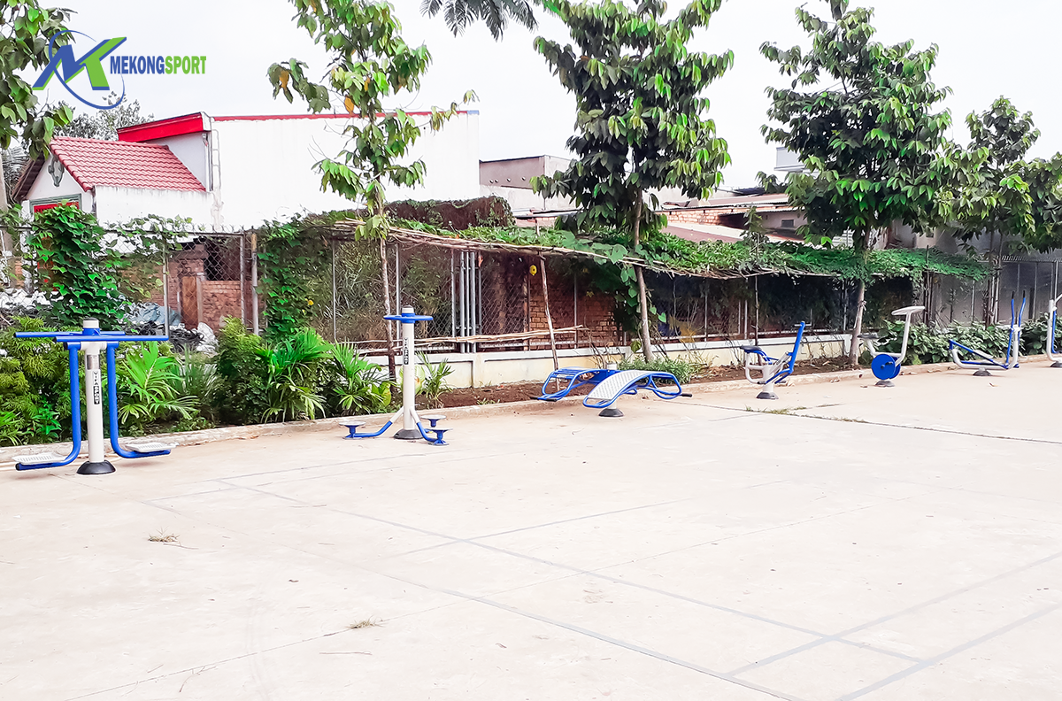 O1Xr dung cu cong vien