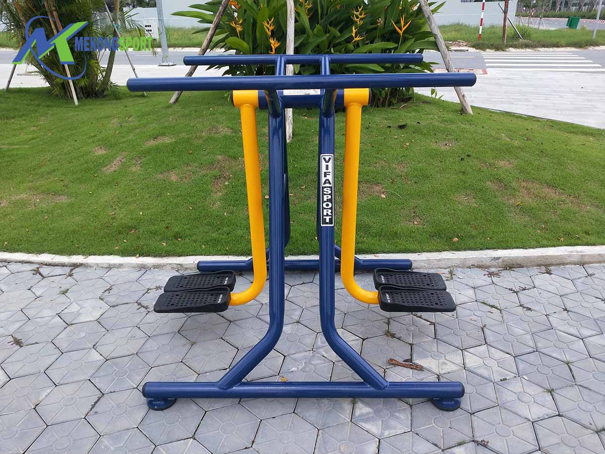 O8be thiet bi cong vien%206