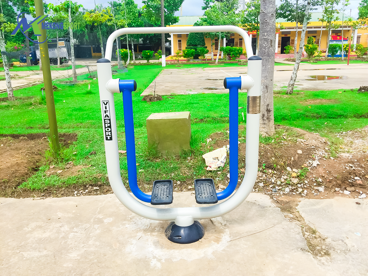 Oxkg dung cu the thao cong vien%203