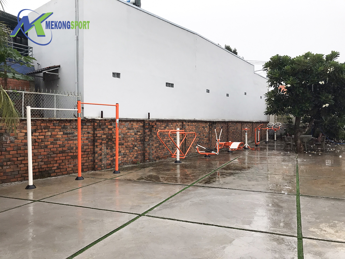 PiYB may tap the duc ngoai troi%207