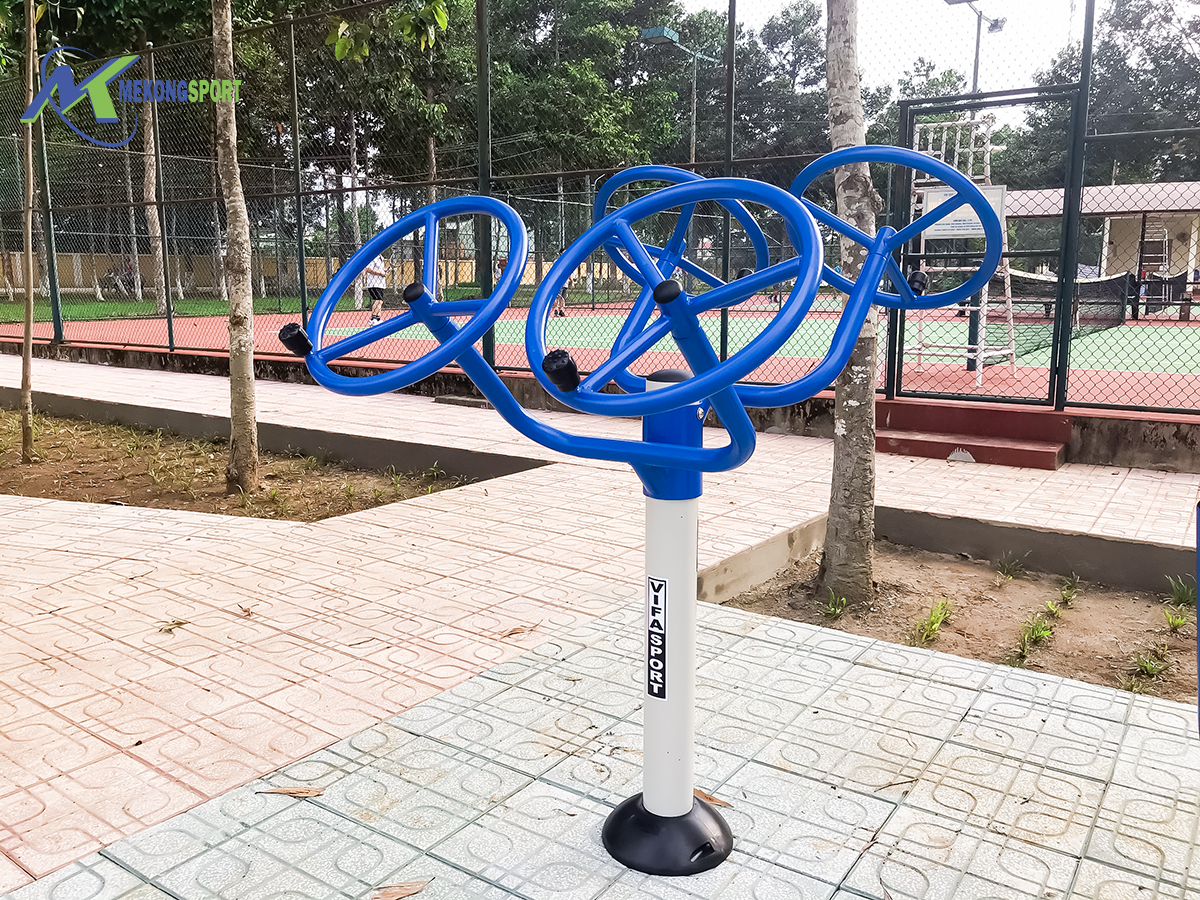 TbA9 thiet bi the thao ngoai troi%208